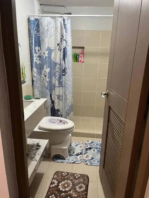 2Br!! Alea Residences Near Airport And Moa! Free Parking! Bacoor Aparthotel